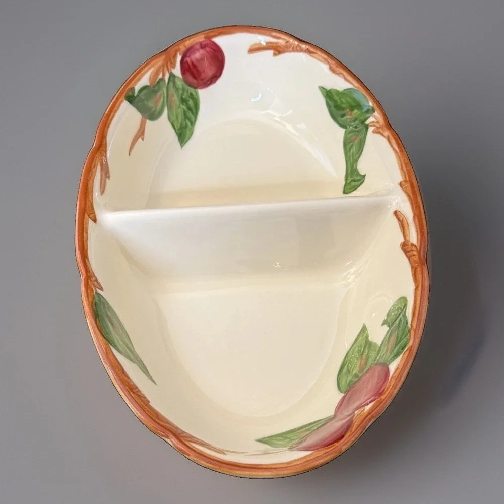 VTG Franciscan Apple Oval Divided Serving Bowl Gladding McBean TV Screen Mark